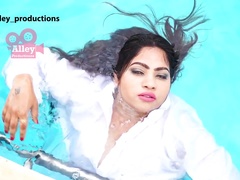 Rupa's Day out ( 1080 X 1080 ) - Big ass babe in Japanee