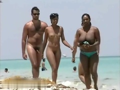 Big natural tits ebony on beach