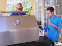 When Adria Rae gets bored she goes nuts during MFF threesome