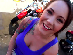 Arousing hottie likes to be pounded hard