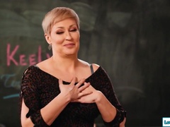 Teacher pussy licking her teen student - Lesbian