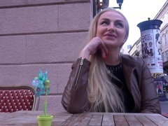 Euro slut gets flooded with sperm after a naughty experience