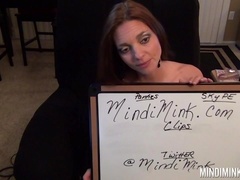 Sweet woman shoves magic inches down the pussy while on cam