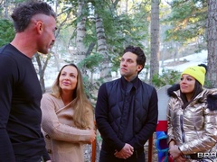 Snowbanging Sneaky Hardcore sex at Sky Resourt with Charles Dera and Luna Star