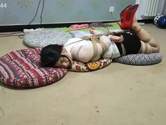 Cold Japanese Style Binding Leg Horse Straight Arm Hang