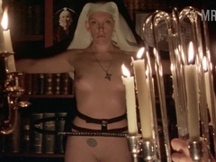 Awesome juicy boobies of well known sexy hottie Marisa Tomei