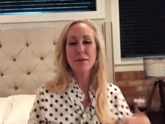 Brandi Enjoy Striptease trio