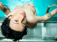 Stacy Bloom can barely keep up with this fucker's pace